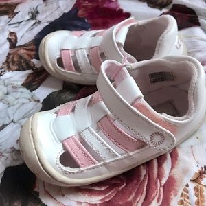 UGG TODDLER Girls SANTORE SANDALS/SHOES (WHITE/PINK) size 6
